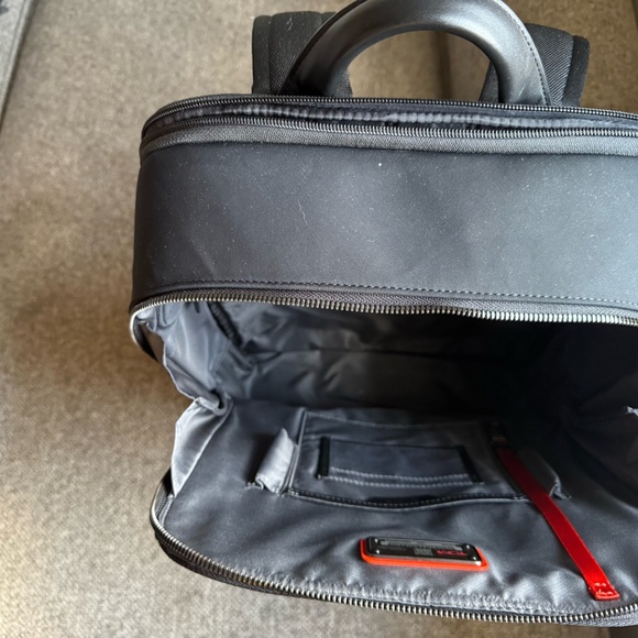 New Authentic Tumi Harrison William Backpack Rucksack Nylon Leather - Picture 5 of 5